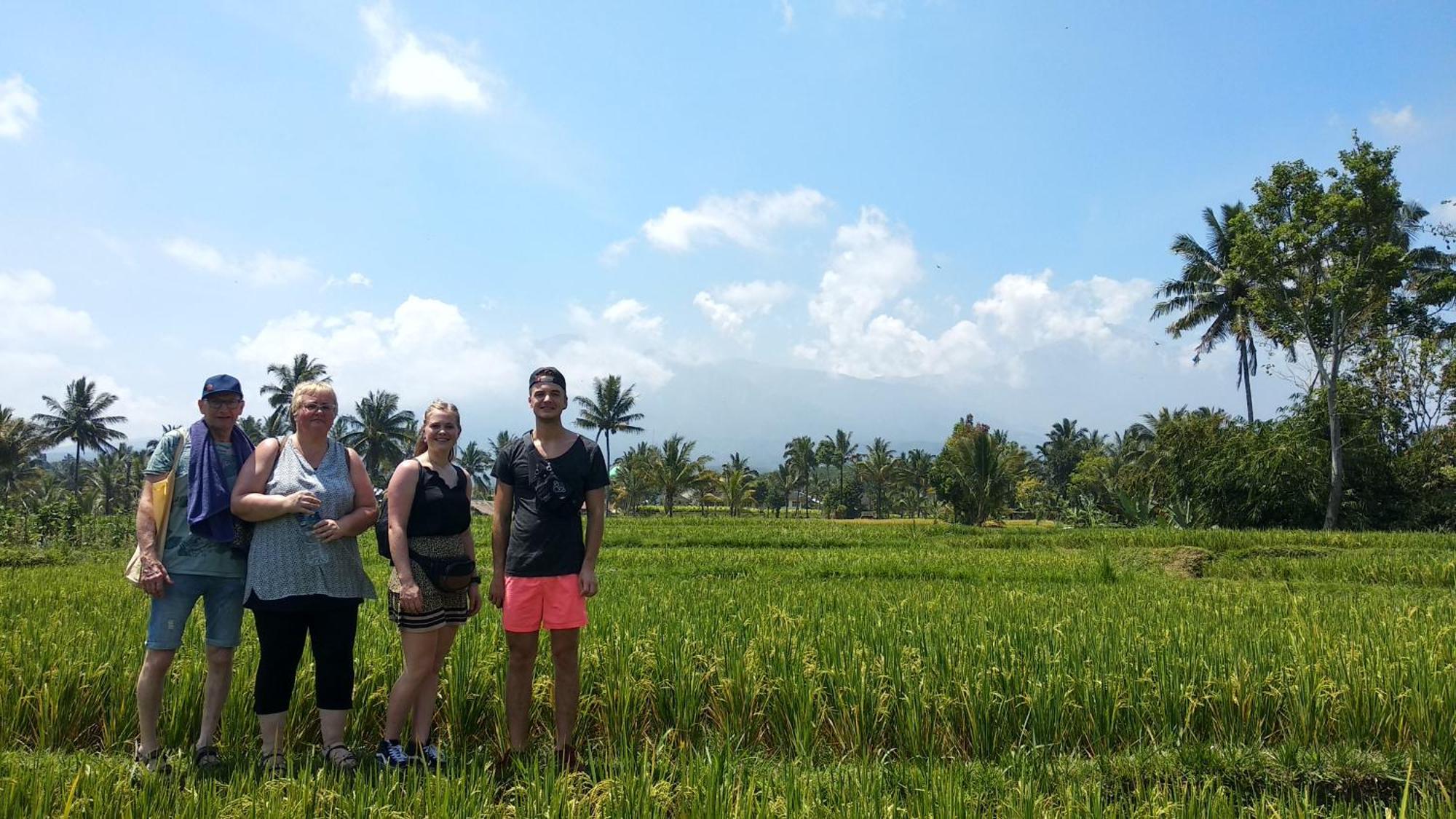 Alfarizi Homestay Tetebatu Ngoại thất bức ảnh